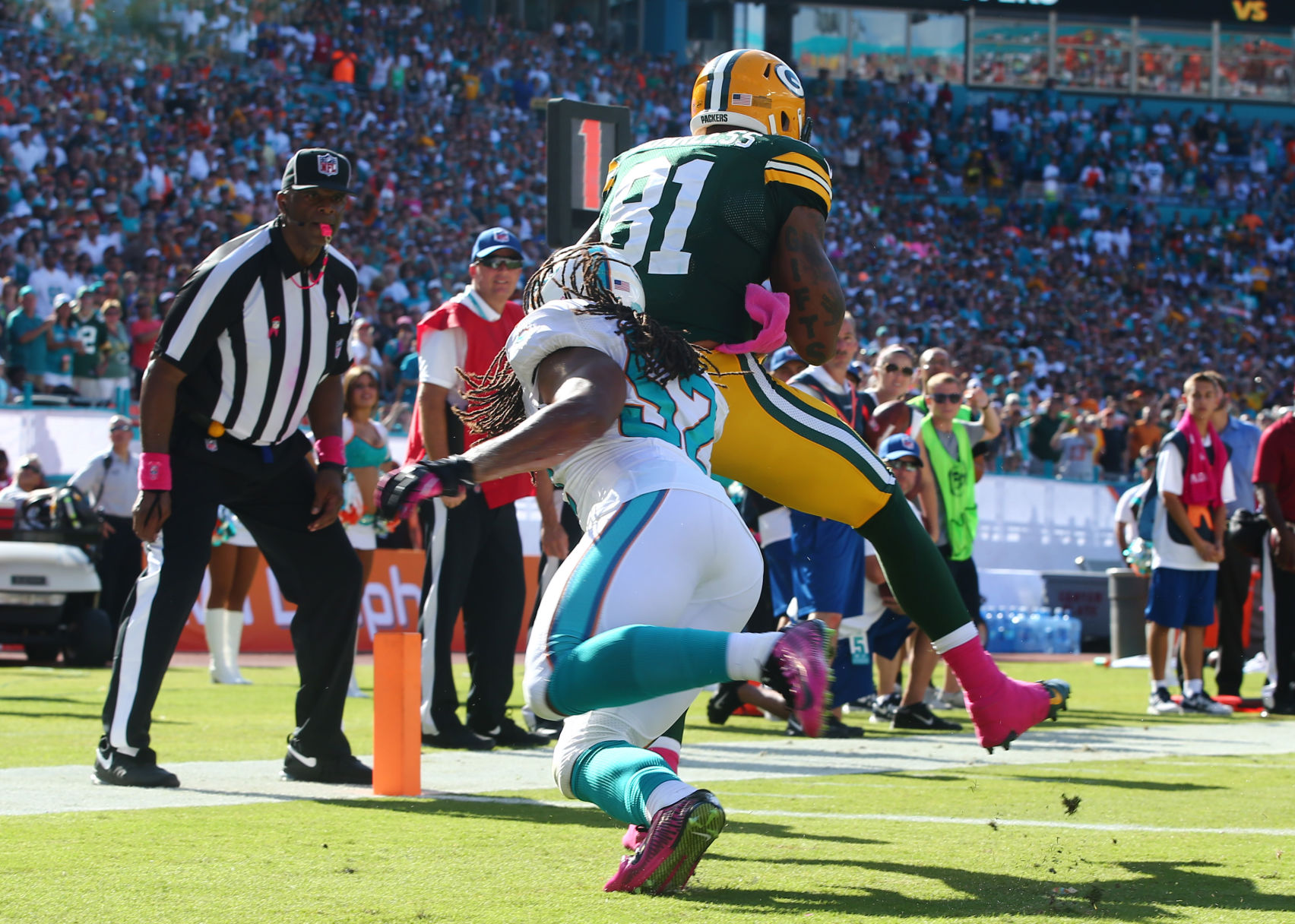 WEEK 10 − VS. MIAMI DOLPHINS